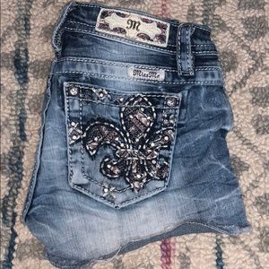 Girls miss me shorts